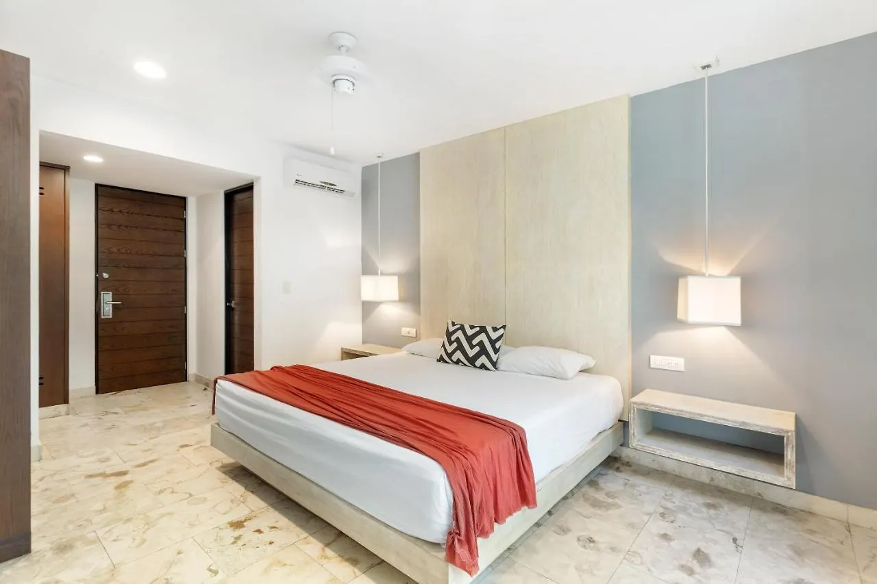 Anah Luxury Condos Playa del Carmen 0*,