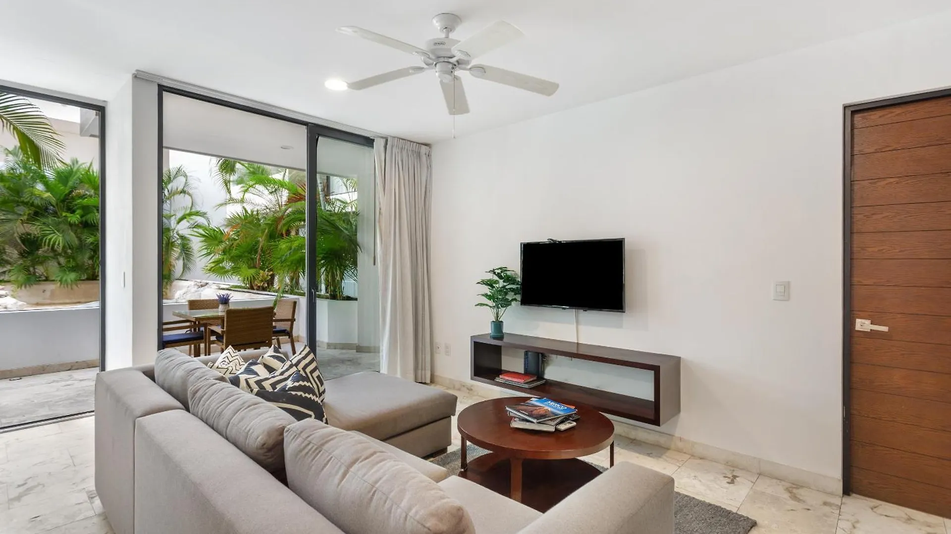 Apartment Anah Luxury Condos Playa del Carmen Mexico